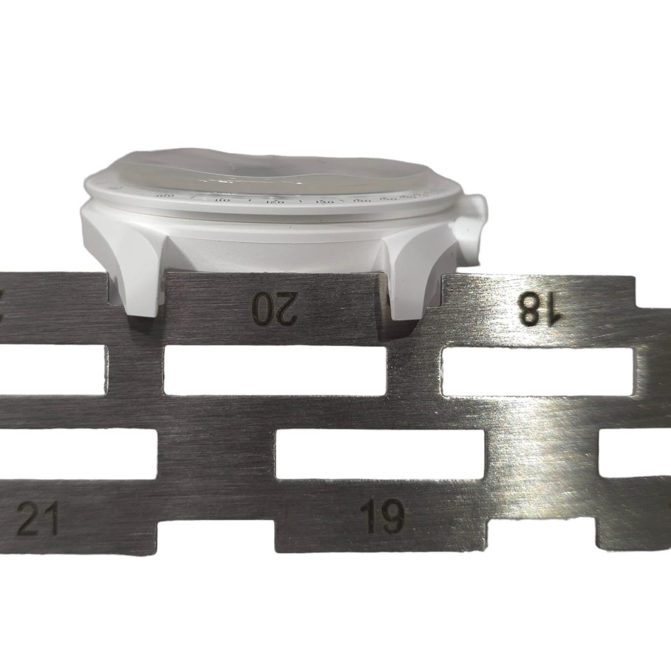 Hirsch Lug End Ruler & Measuring watch strap Tool