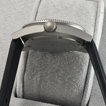 Benrus Type 2 MIL SPEC 39.5mm Watch Ref.T2MS-SS-B-395-01