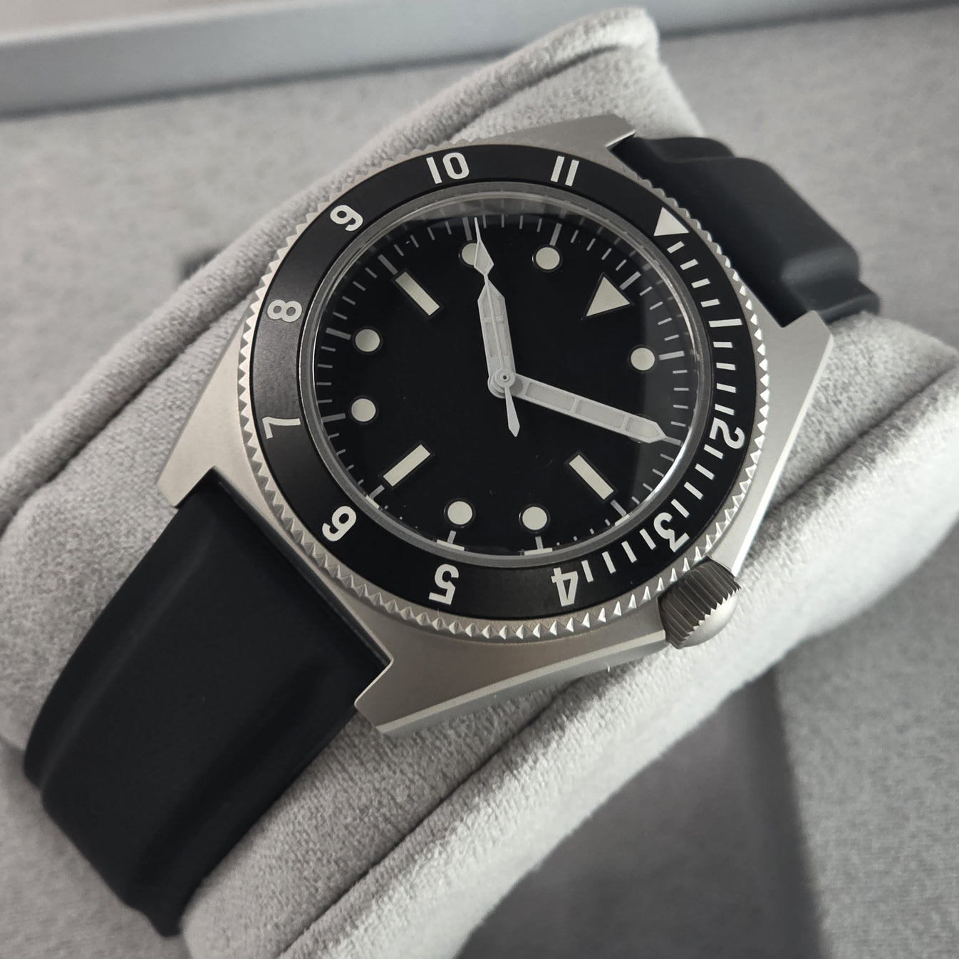 Benrus Type 1 MIL SPEC 39.5mm Wacth Ref.T1MS-SS-B-395-01 – Mainly Files ...