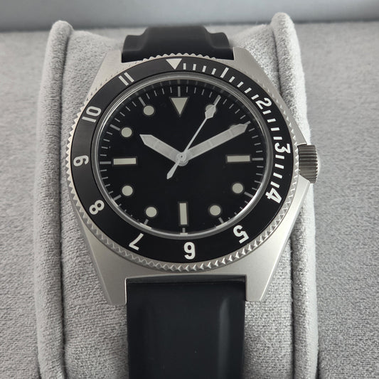 Benrus Type 1 MIL SPEC 39.5mm Wacth Ref.T1MS-SS-B-395-01