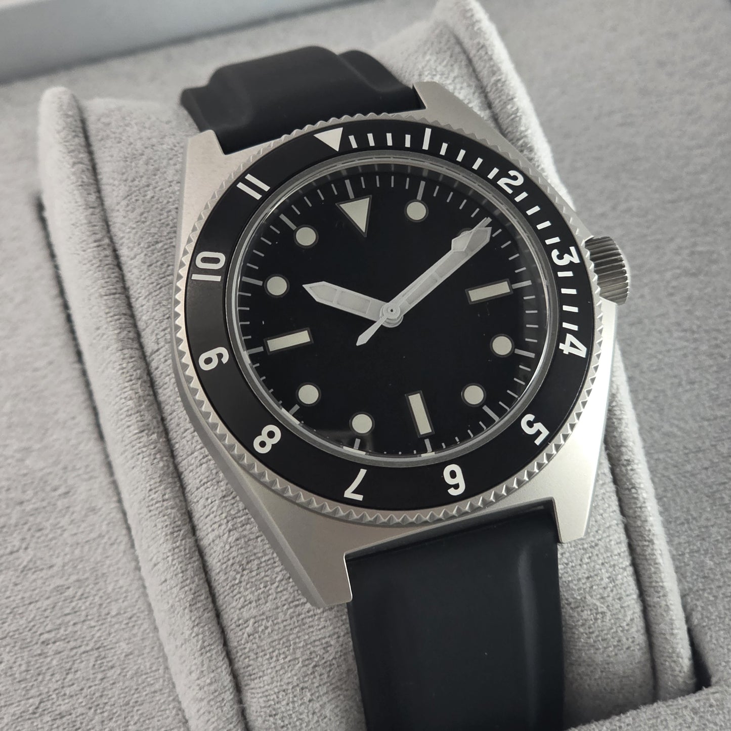 Benrus Type 1 MIL SPEC 39.5mm Wacth Ref.T1MS-SS-B-395-01