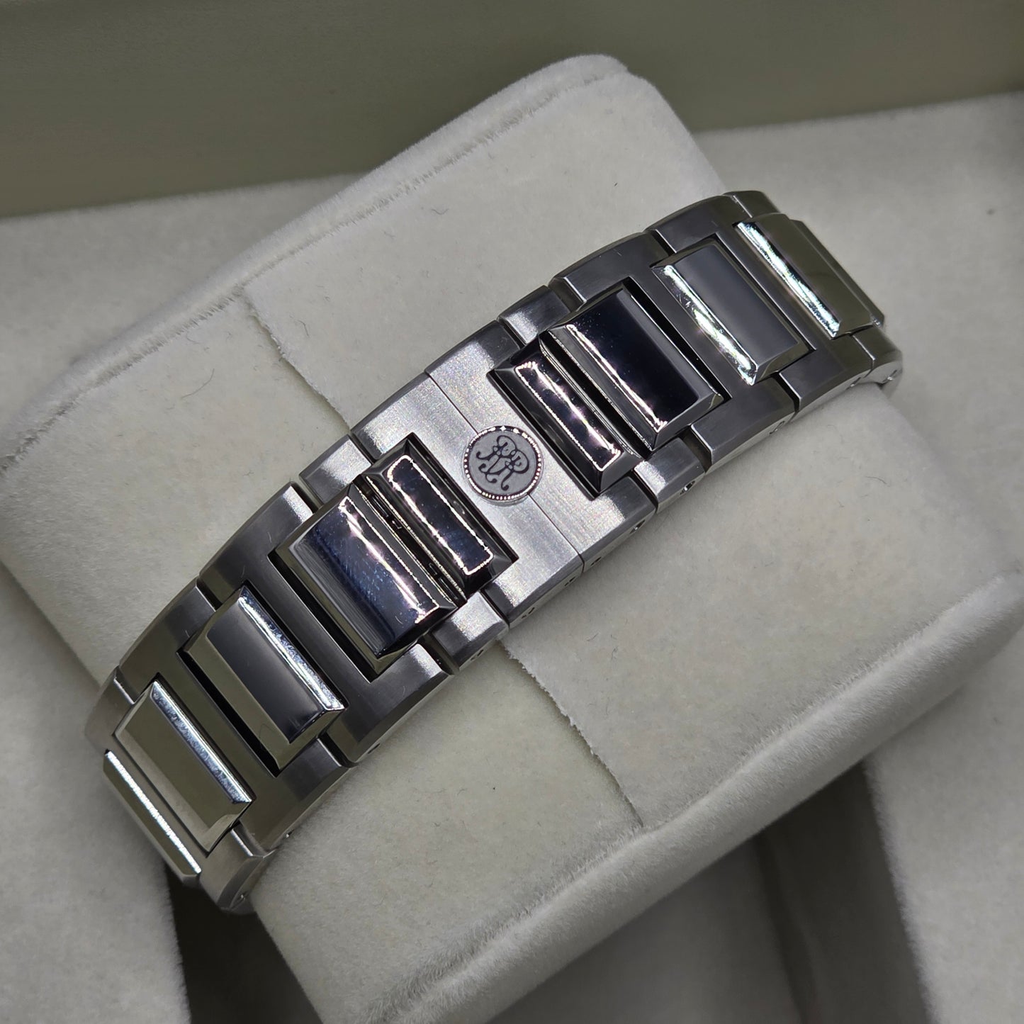 Ball Engineer III King 43mm Ref.NM2028C-L12A-BE