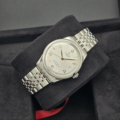 Tudor 1926 36MM watch  Ref. 91450-0001