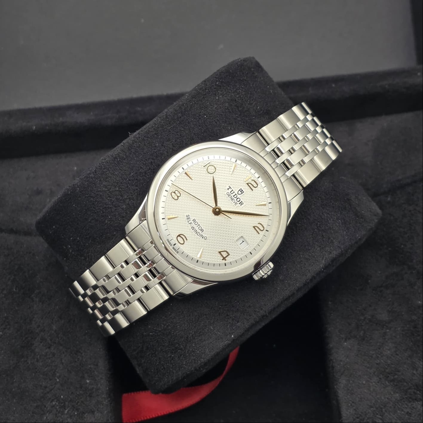 Tudor 1926 36MM watch  Ref. 91450-0001