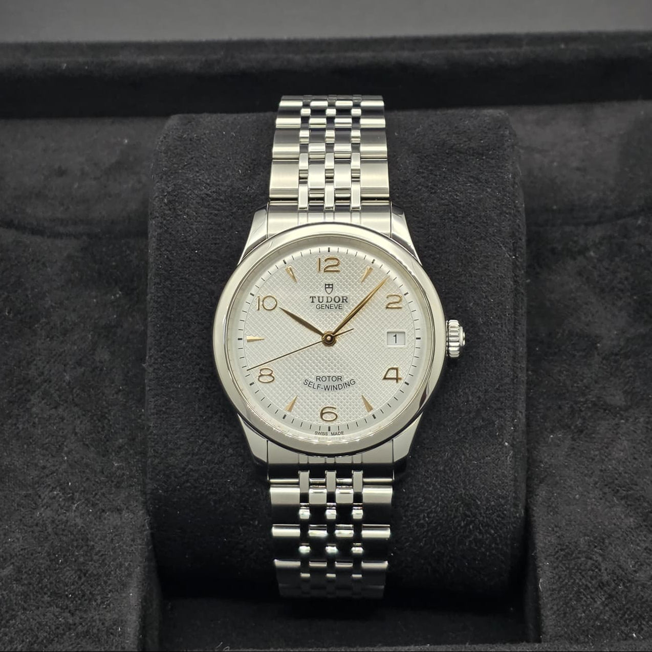 Tudor 1926 36MM watch  Ref. 91450-0001