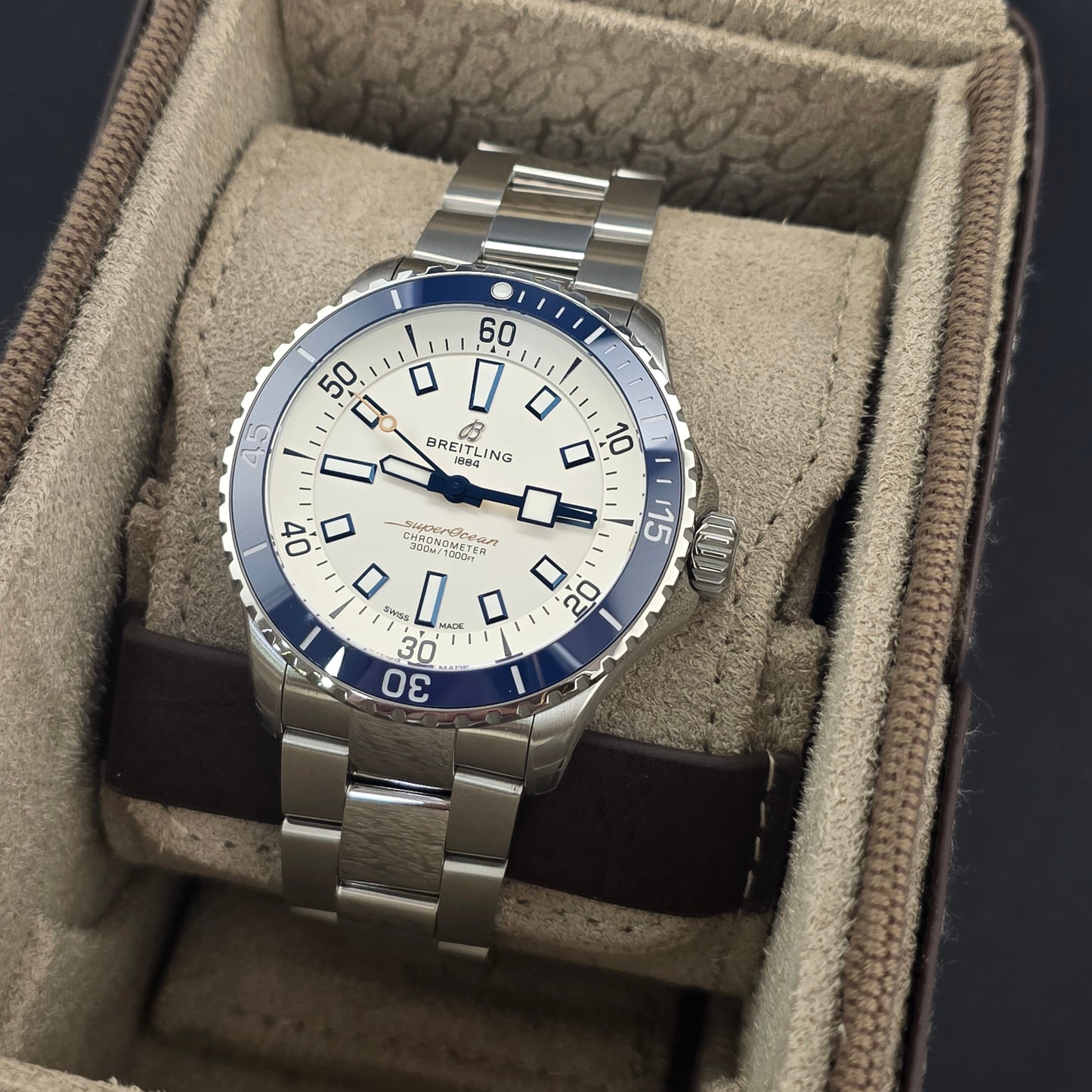 Breitling Superocean Automatic 42mm Ref. A17375E1G1A1
