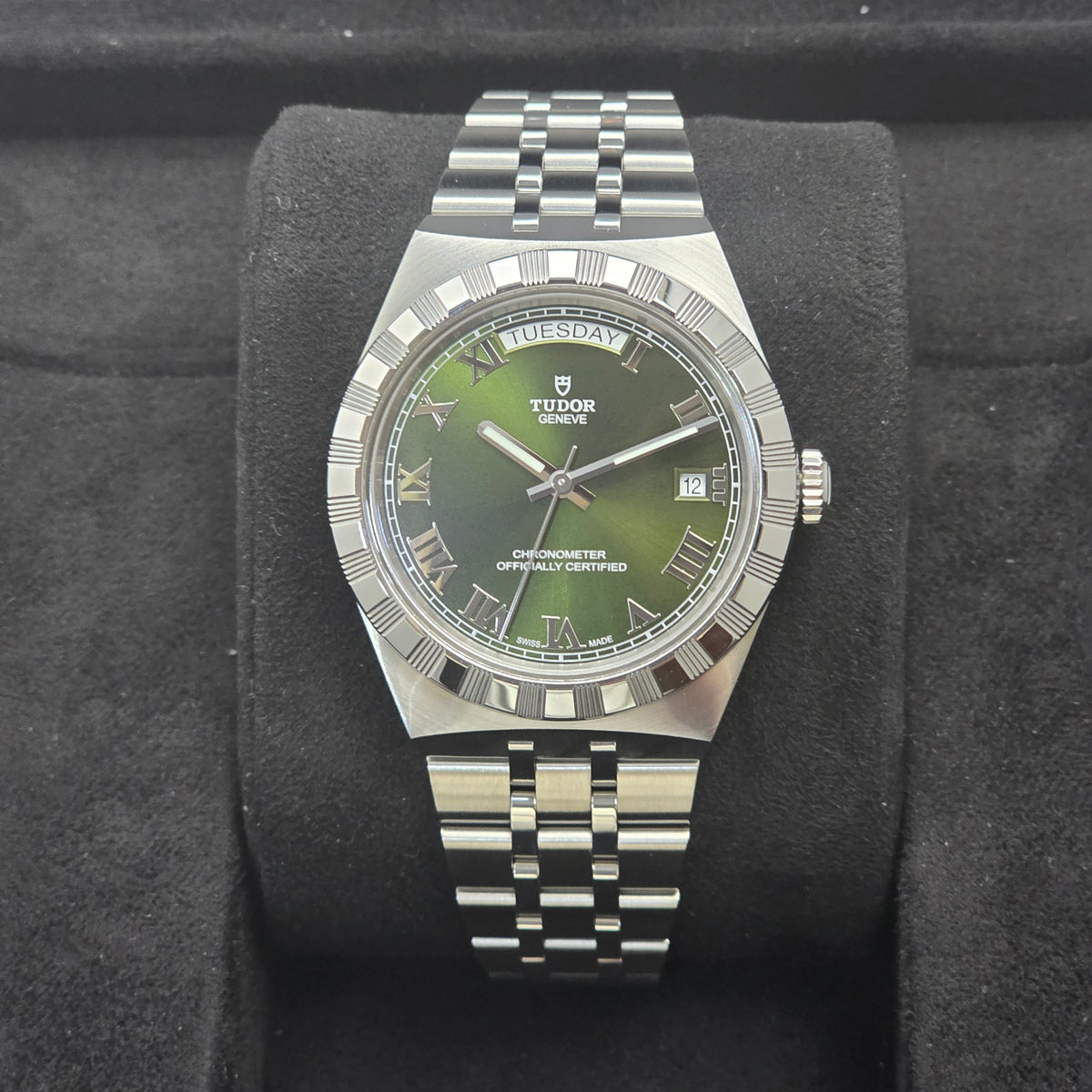 Tudor Royal 40MM watch  Ref. 2840D1A0-0003