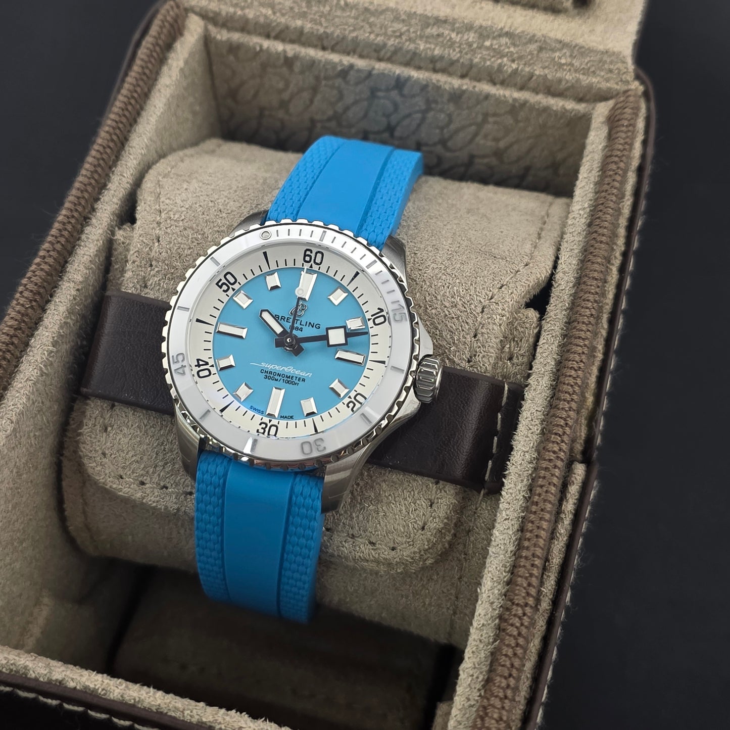 Breitling Superocean Automatic 36mm Ref. A17377211C1S1