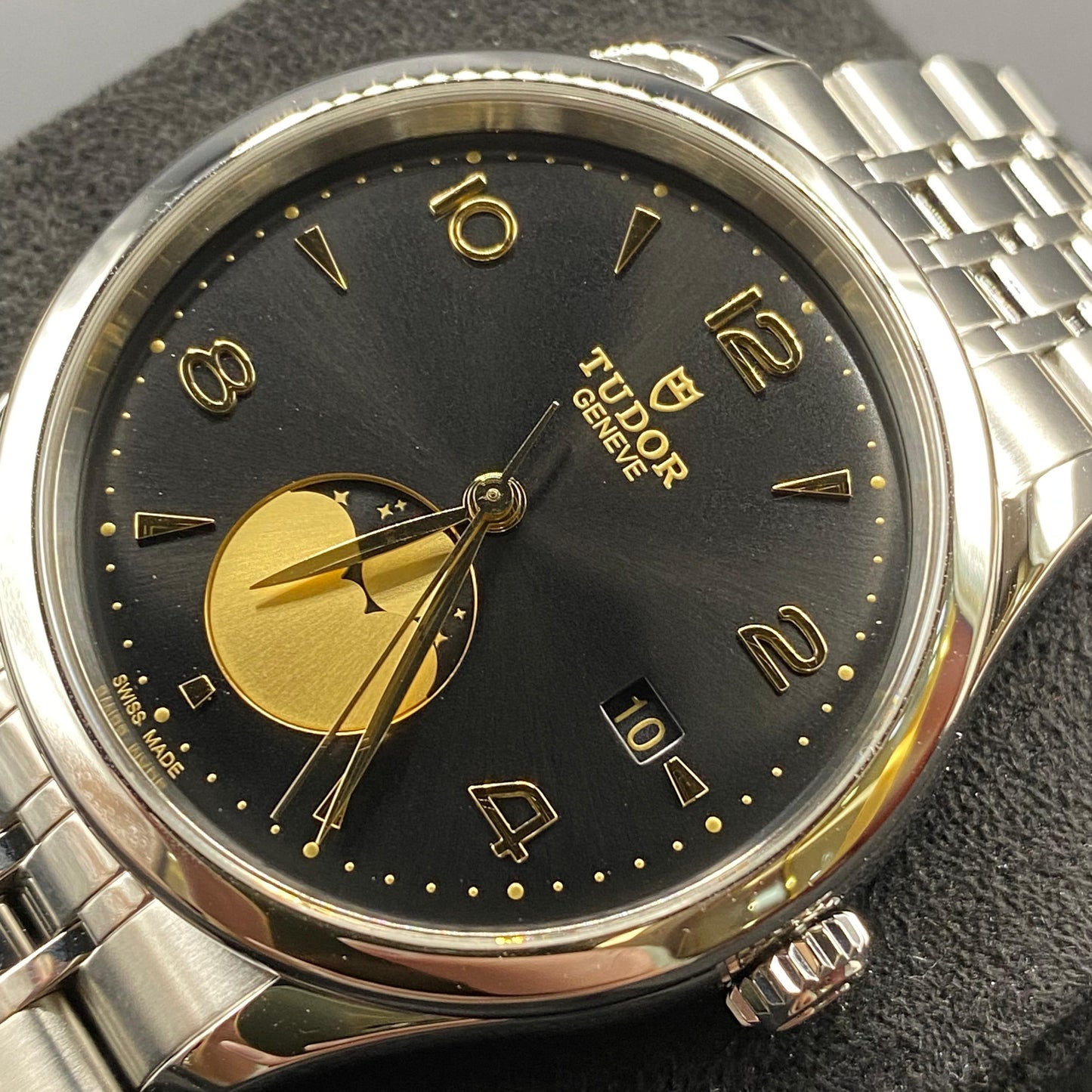 Tudor 1926 Moon 39MM watch  Ref. 91560-0003