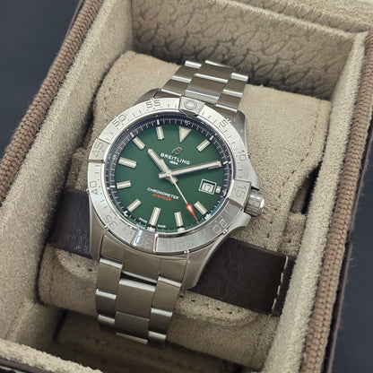 Breitling Avenger Automatic 42mm Ref. A17328101L1A1