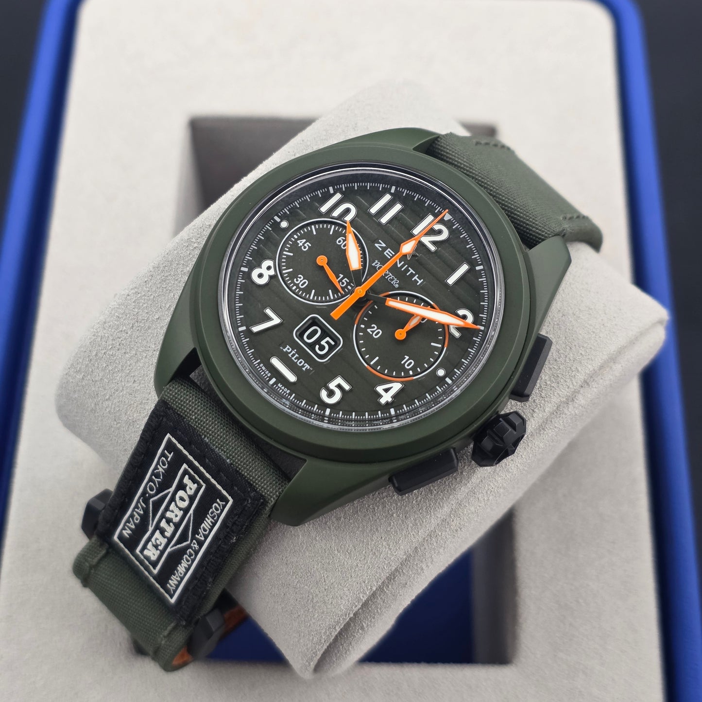 Zenith Pilot Big Date Flyback Porter 42mm Ref. 49.4001.3652/63.I001