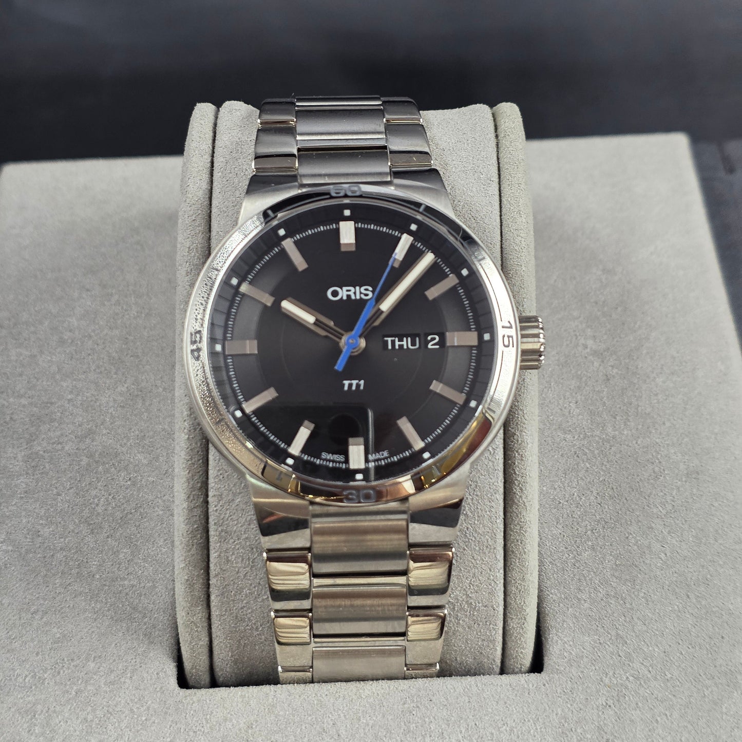 Oris TT1 Day Date Motor 42mm Ref. 01 735 7752 4154-07 8 24 08