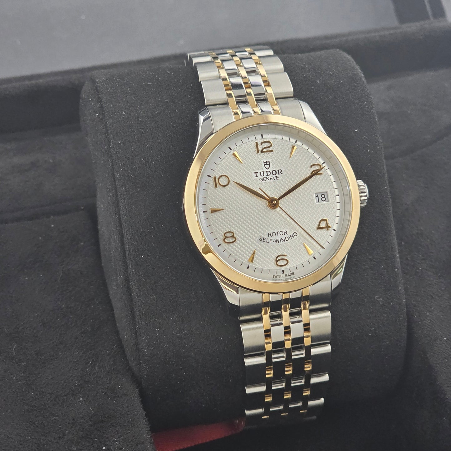 Tudor 1926 36MM watch  Ref. 91451-0001