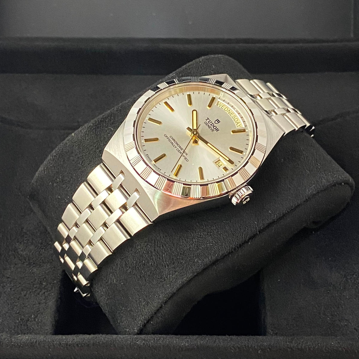 Tudor Royal 40MM watch  Ref. 2840D1A0-0004