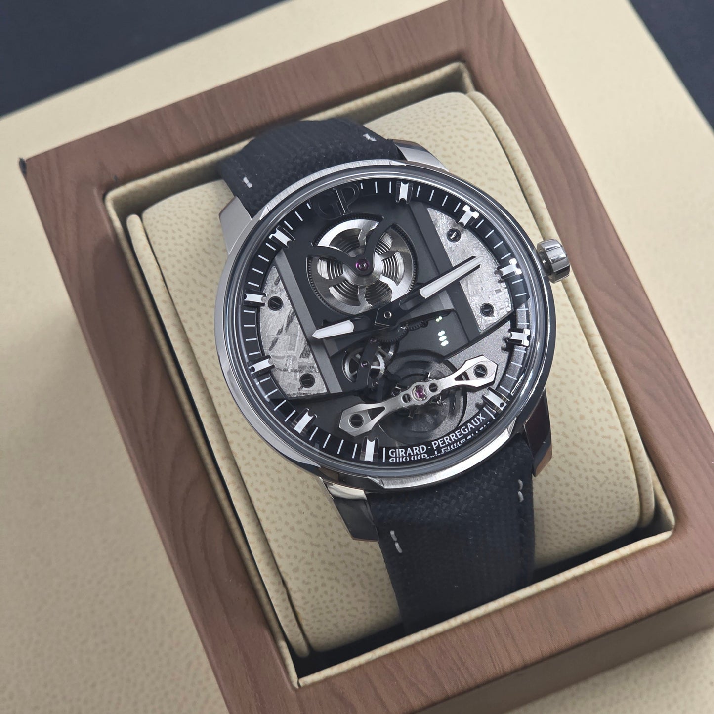Girard Perregaux Free Bridge Meteorite Full Set Bridges 44mm Ref.82000-11-3259-5CX