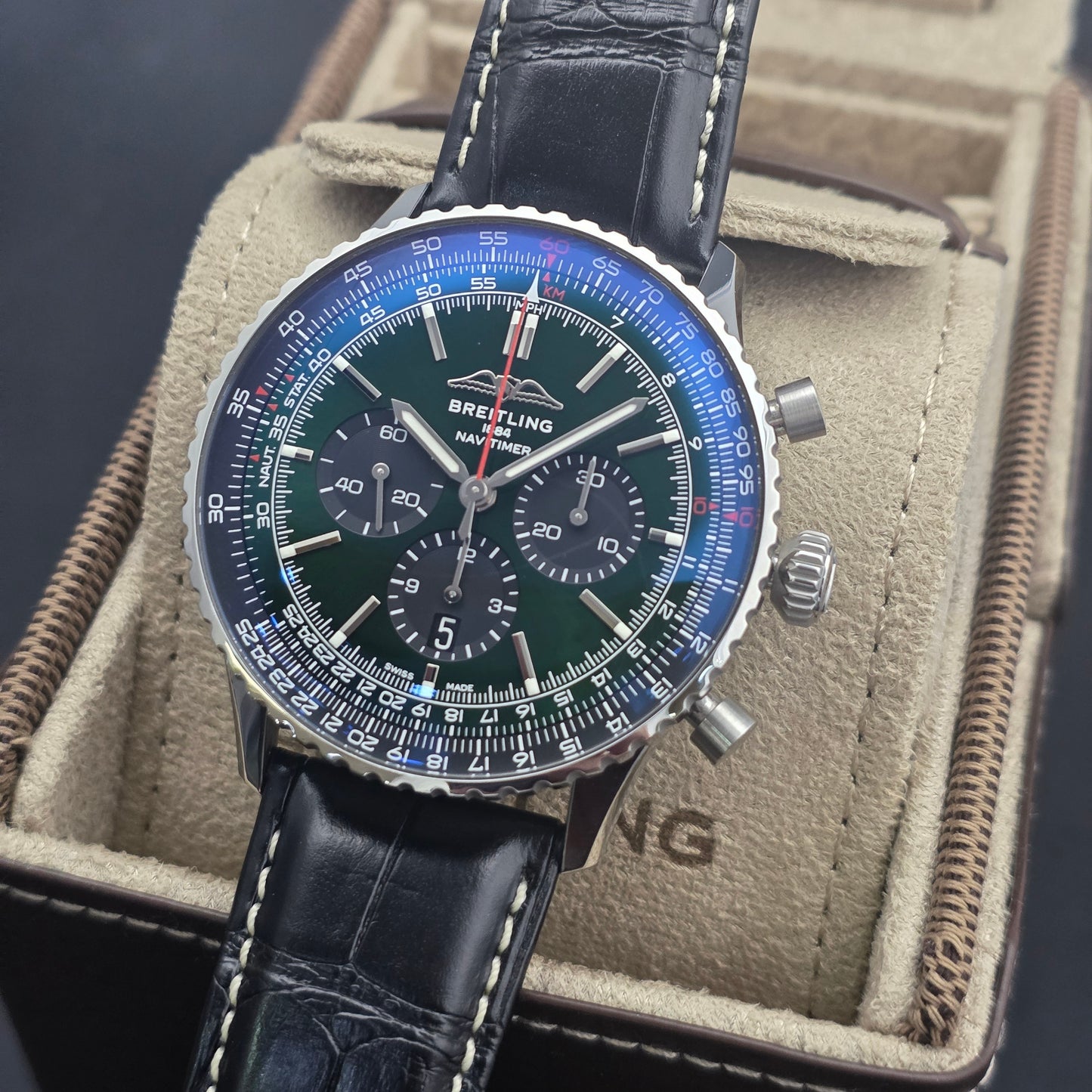 Breitling Navitimer B01 Chronograph 46mm Ref. AB0137241L1P1