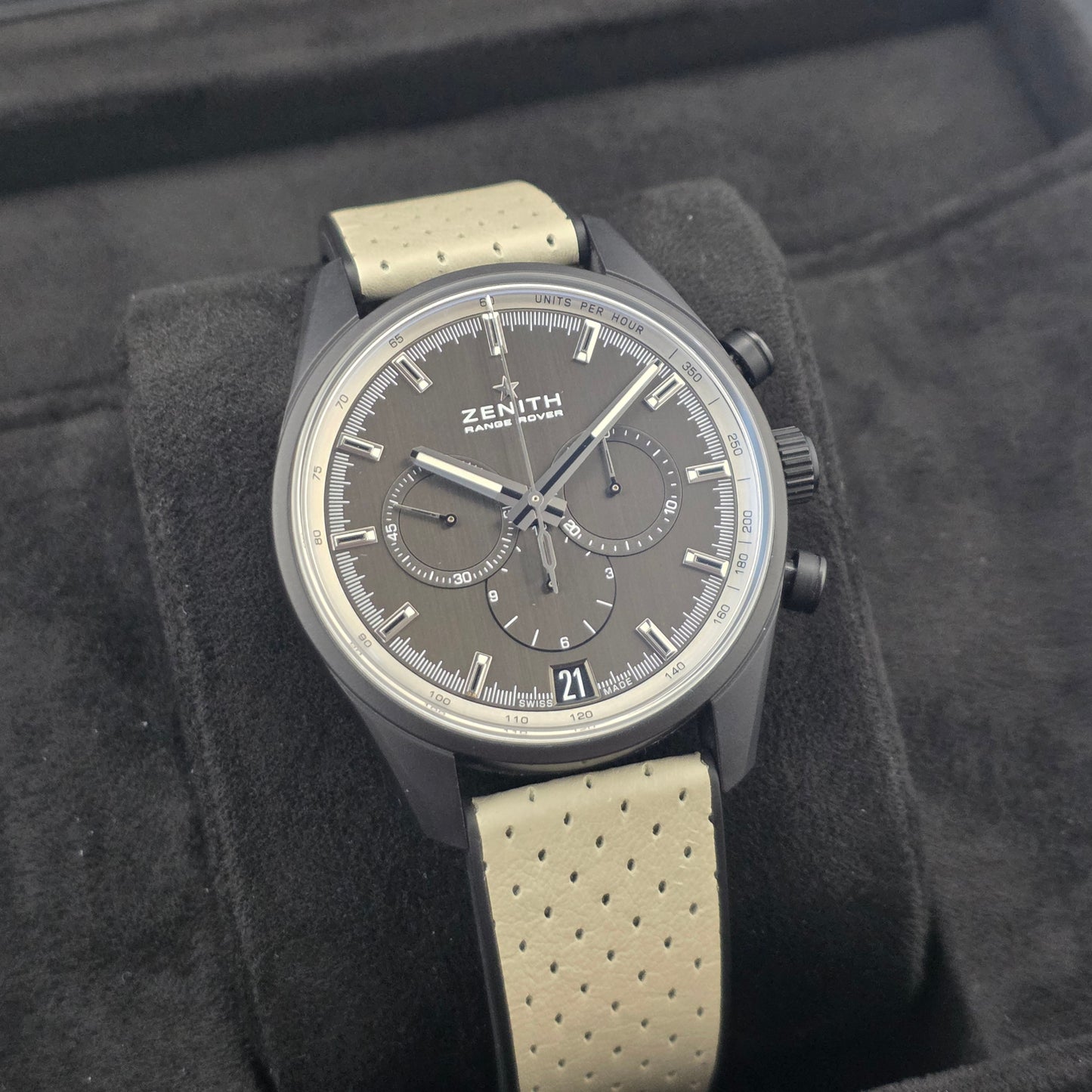 Zenith El Primero Range Rover 42mm Ref. 24.2040.400/27.R797