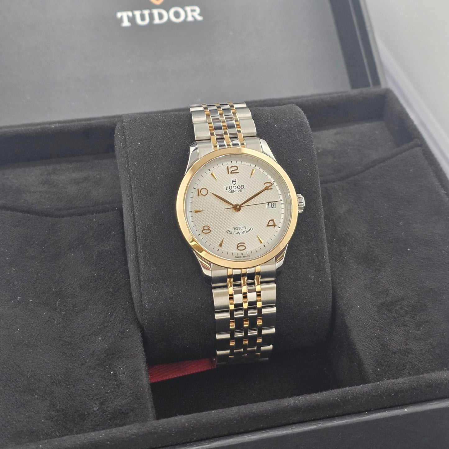 Tudor 1926 36MM watch  Ref. 91451-0001