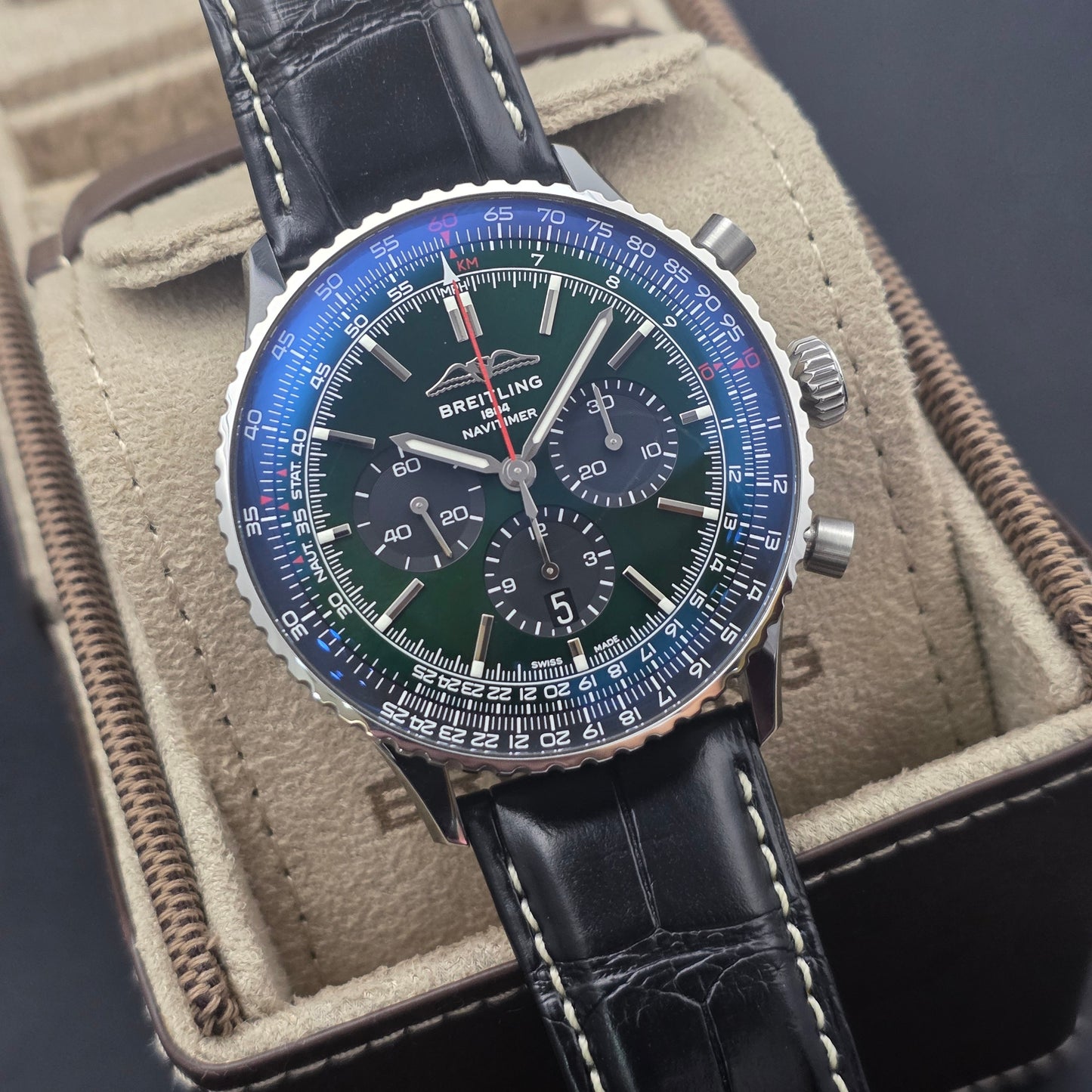 Breitling Navitimer B01 Chronograph 46mm Ref. AB0137241L1P1