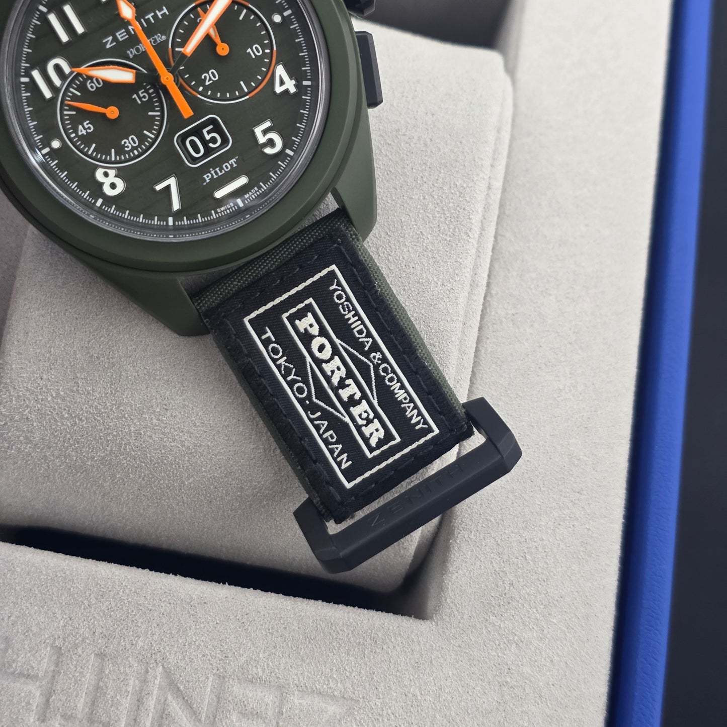 Zenith Pilot Big Date Flyback Porter 42mm Ref. 49.4001.3652/63.I001