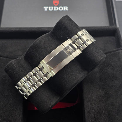 Tudor Royal 40MM watch  Ref. 2840D1A0-0002
