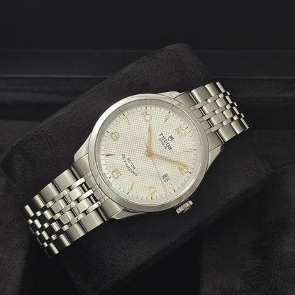 Tudor 1926 39MM watch  Ref. 91550-0001