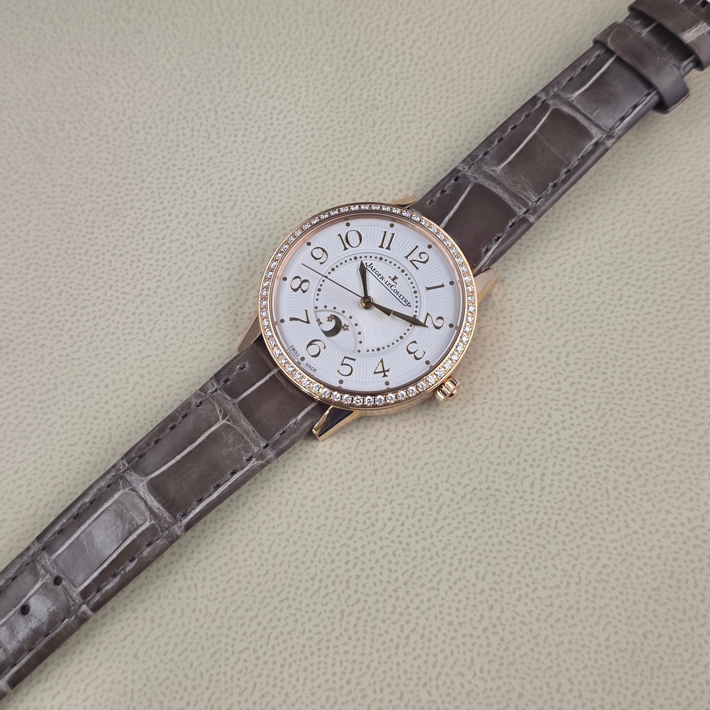 Jaeger-LeCoultre Rendez-Vous Classic 34mm Ref. Q3442440