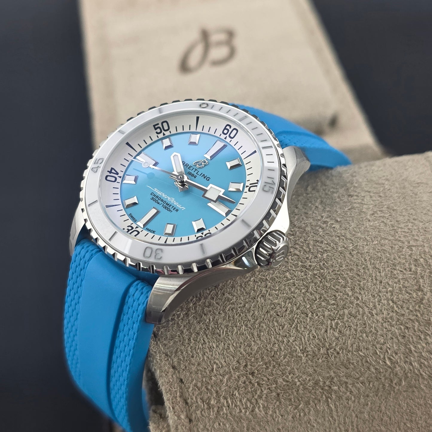 Breitling Superocean Automatic 36mm Ref. A17377211C1S1
