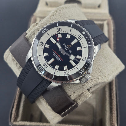 Breitling Superocean Automatic 42mm Ref. A17375211B1S1