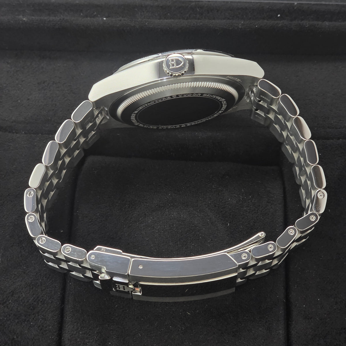Tudor Royal 40MM watch  Ref. 2840D1A0-0003