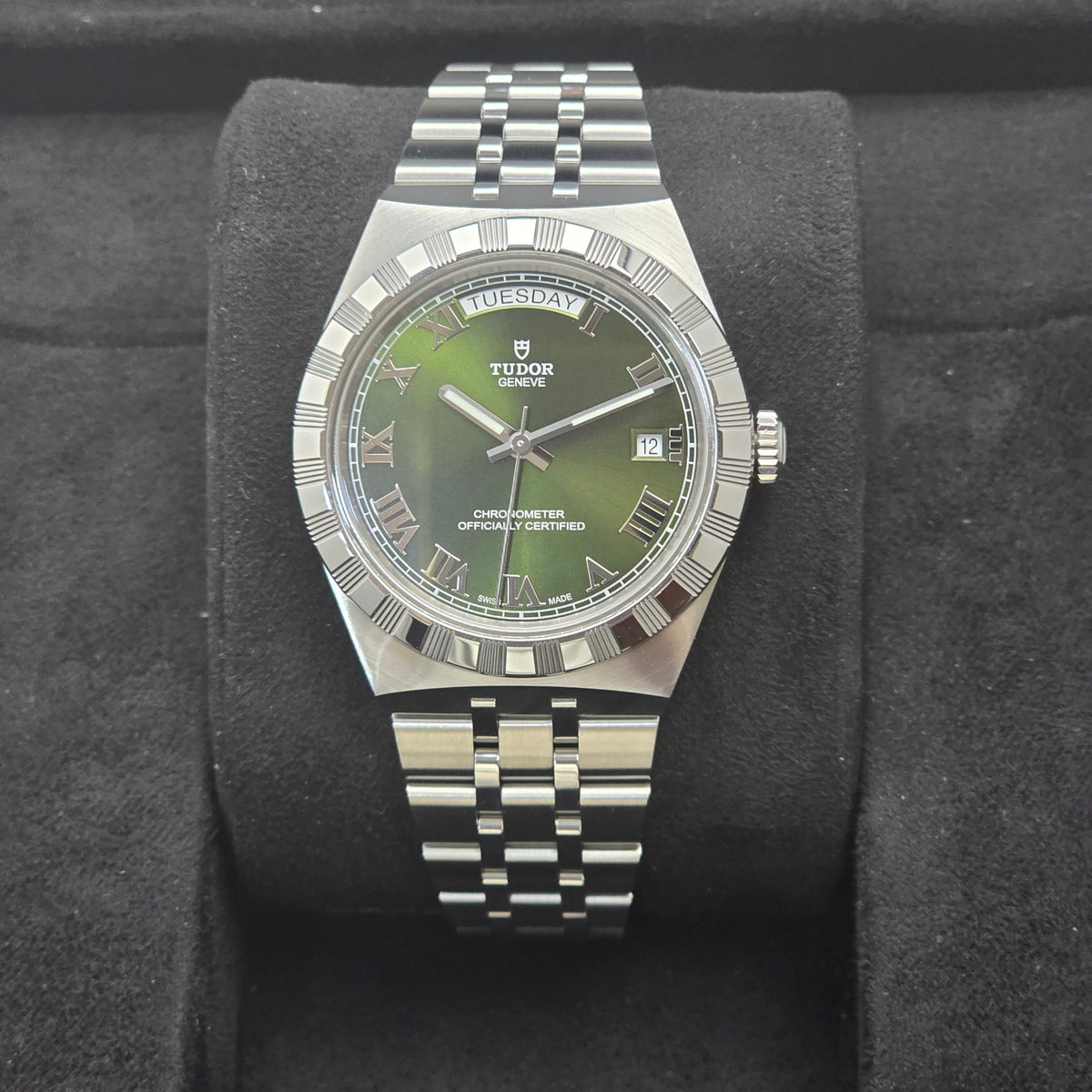 Tudor Royal 40MM watch  Ref. 2840D1A0-0003