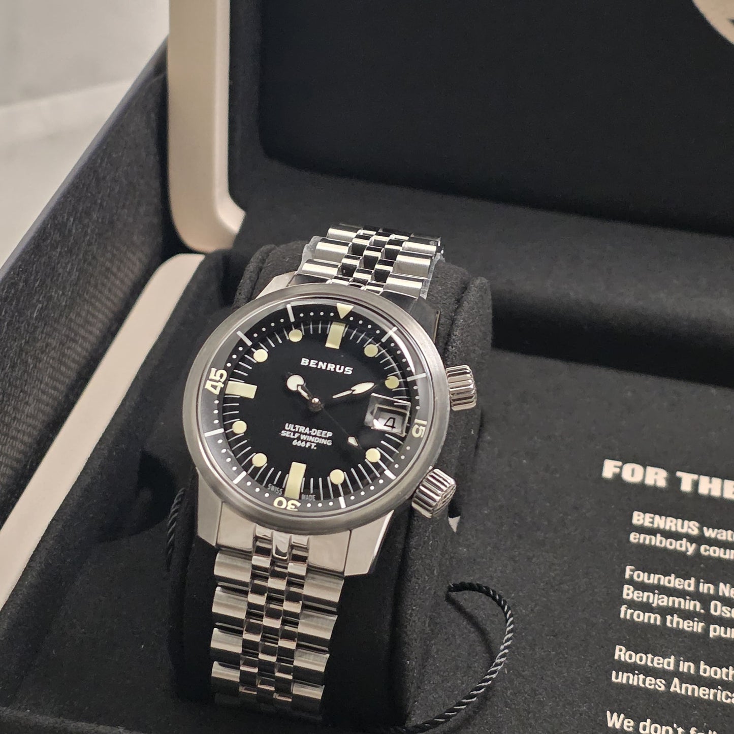 Benrus Ultra-Deep 36.5mm Watch  Ref.UD-SA-BK-SS